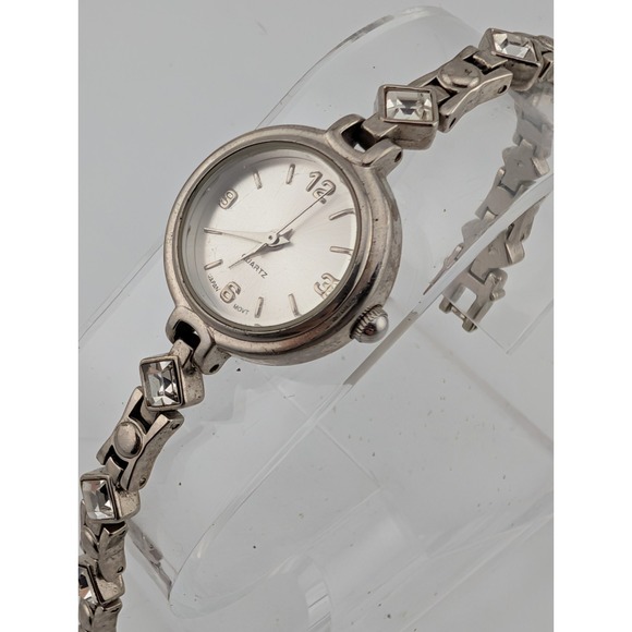 Avon 2005 Sparkling Bracelet Watch 22mm Case Silver 6.75" Band- New Battery - Picture 3 of 9